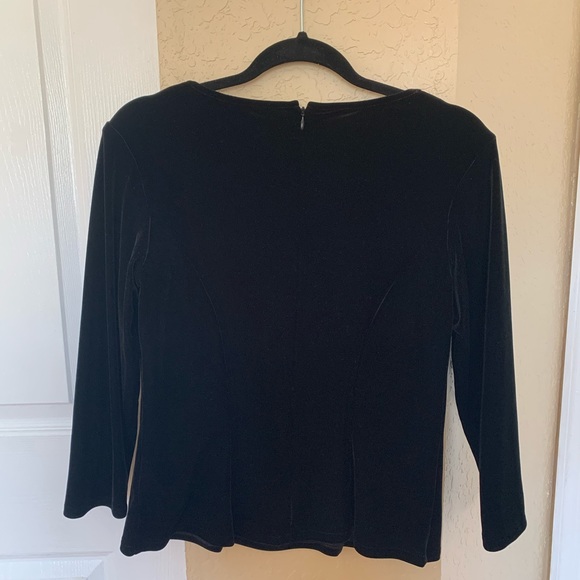 Stage Accents Black Velvet Long Sleeve Top - Picture 2 of 3